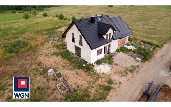 Dom wolnostojący na sprzedaż Regiel